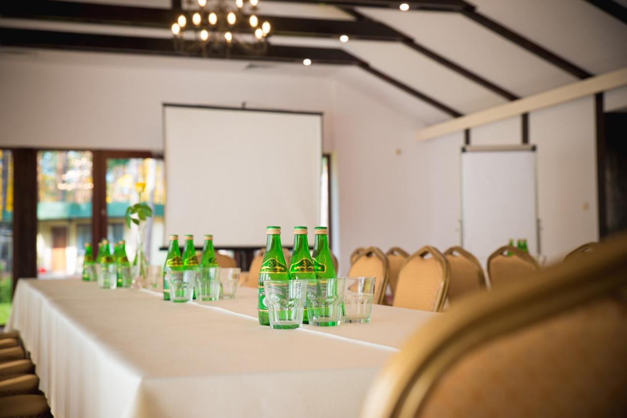 Hotel Eljot Sielpia Wielka Ngoại thất bức ảnh