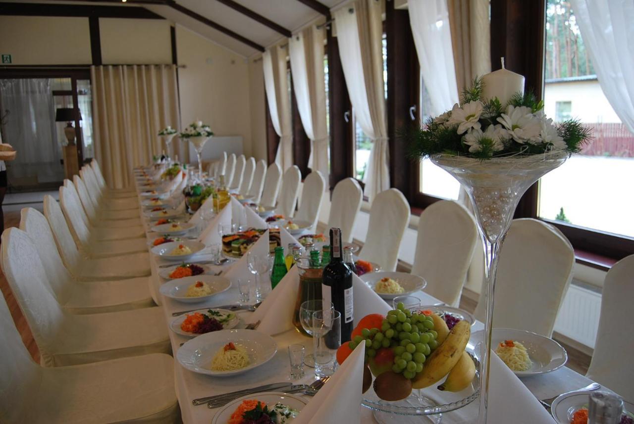 Hotel Eljot Sielpia Wielka Ngoại thất bức ảnh