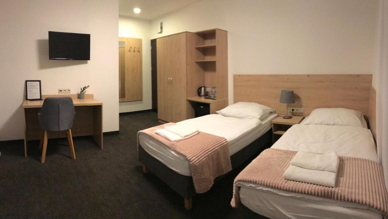 Hotel Eljot Sielpia Wielka Ngoại thất bức ảnh